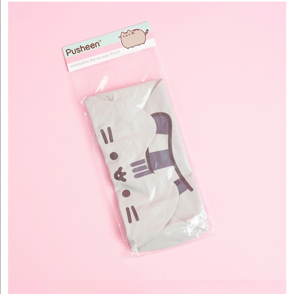 Pusheen Inflatable Beverage Floaty - Picture 3 of 5